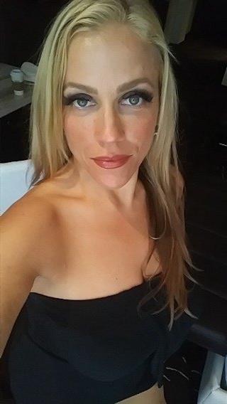 Romeisa, 27, Kemmelbach - Austria, Submissive/Slave (soft)